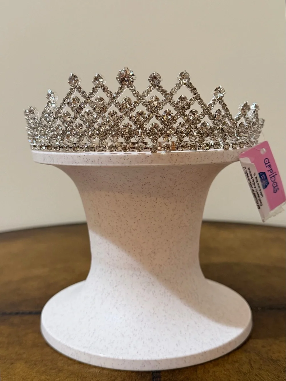 NEW WITH TAGS AUTHENTIC ARRIBAS DISNEY PRINCESS WEDDING PARTY TIARA WITH COMBS 👑
